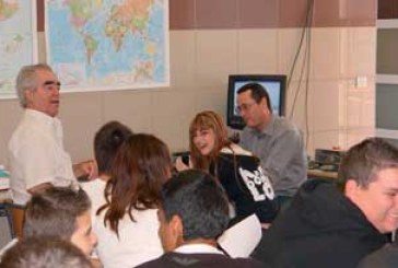 2008_01_18 La radioafición llega a los estudiantes del sur de Tenerife