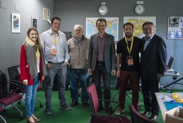 Breve visita de Pedro Duque y «Pepu» Hernández a AMSAT EA
