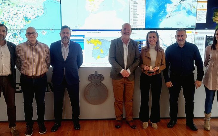 URE y Protección Civil abordan la colaboración en comunicaciones de emergencia