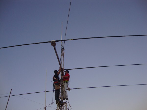 EA7GWA_Y_EA7HFI__600_x_450_.jpg