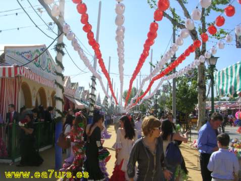 Paseoferia-20100427-3.jpg